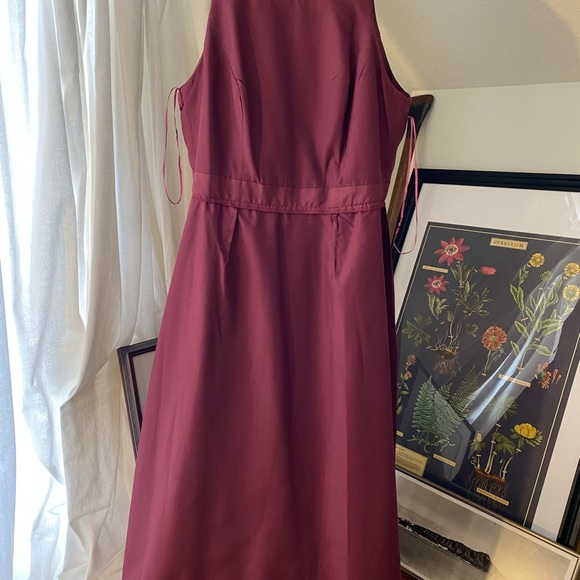 Nicole Miller Burgundy Semi-Formal Dress - Picture 7 of 8